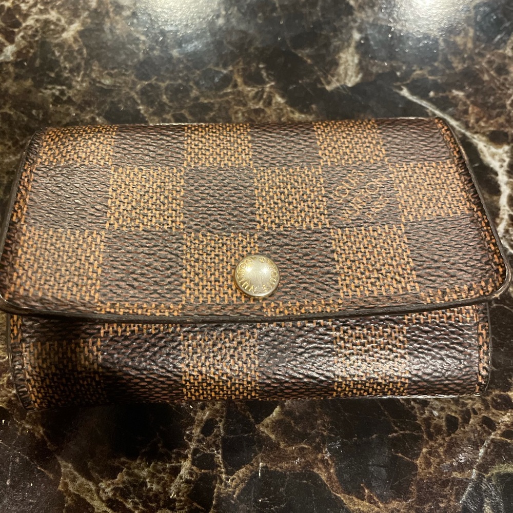 Louis Vuitton key holder